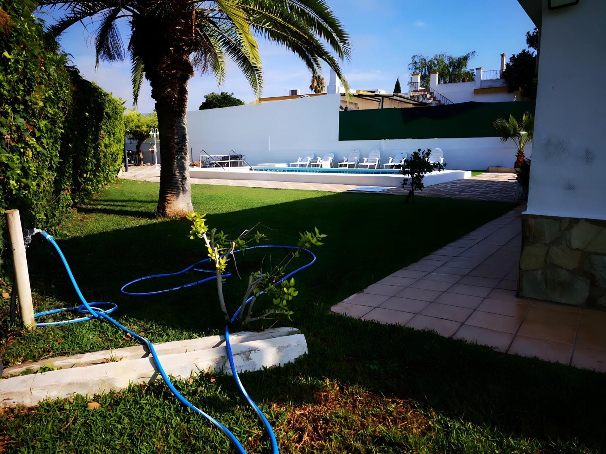 Hébergement de vacances Con Jardin, Piscina Privada Y Parking Séville
