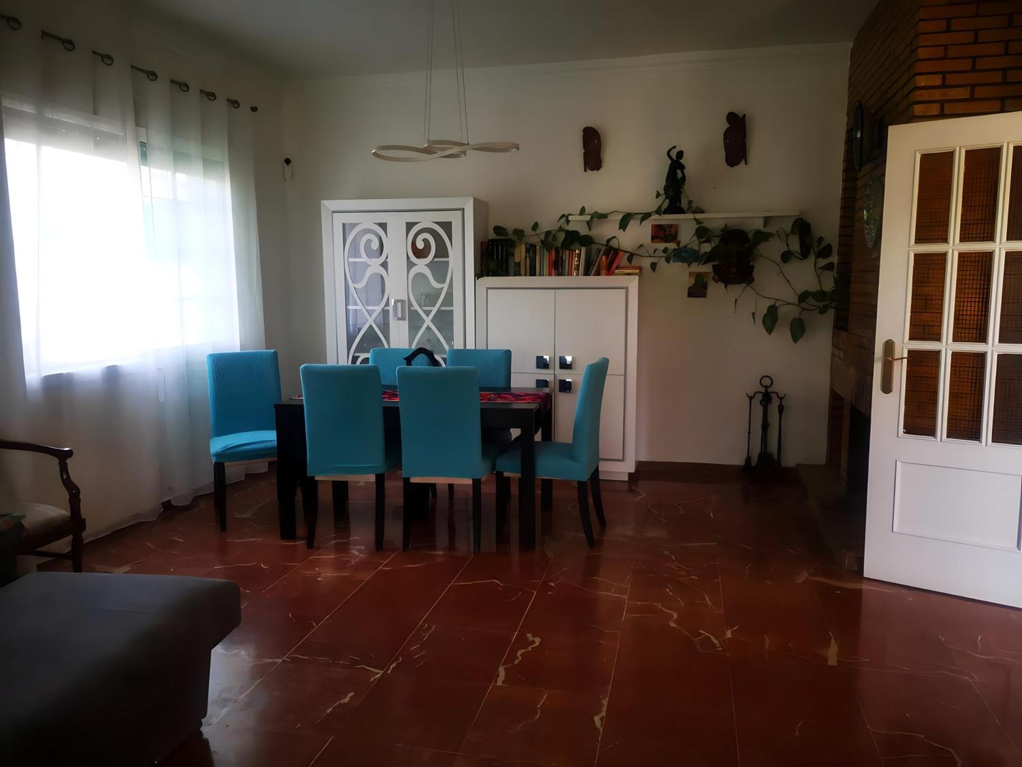 Con Jardin, Piscina Privada Y Parking Hébergement de vacances